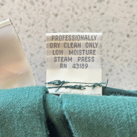 Vintage Susan Bristol Skirt 8P Green Corduroy Pleated Elastic Waist Embroidery - Picture 16 of 16